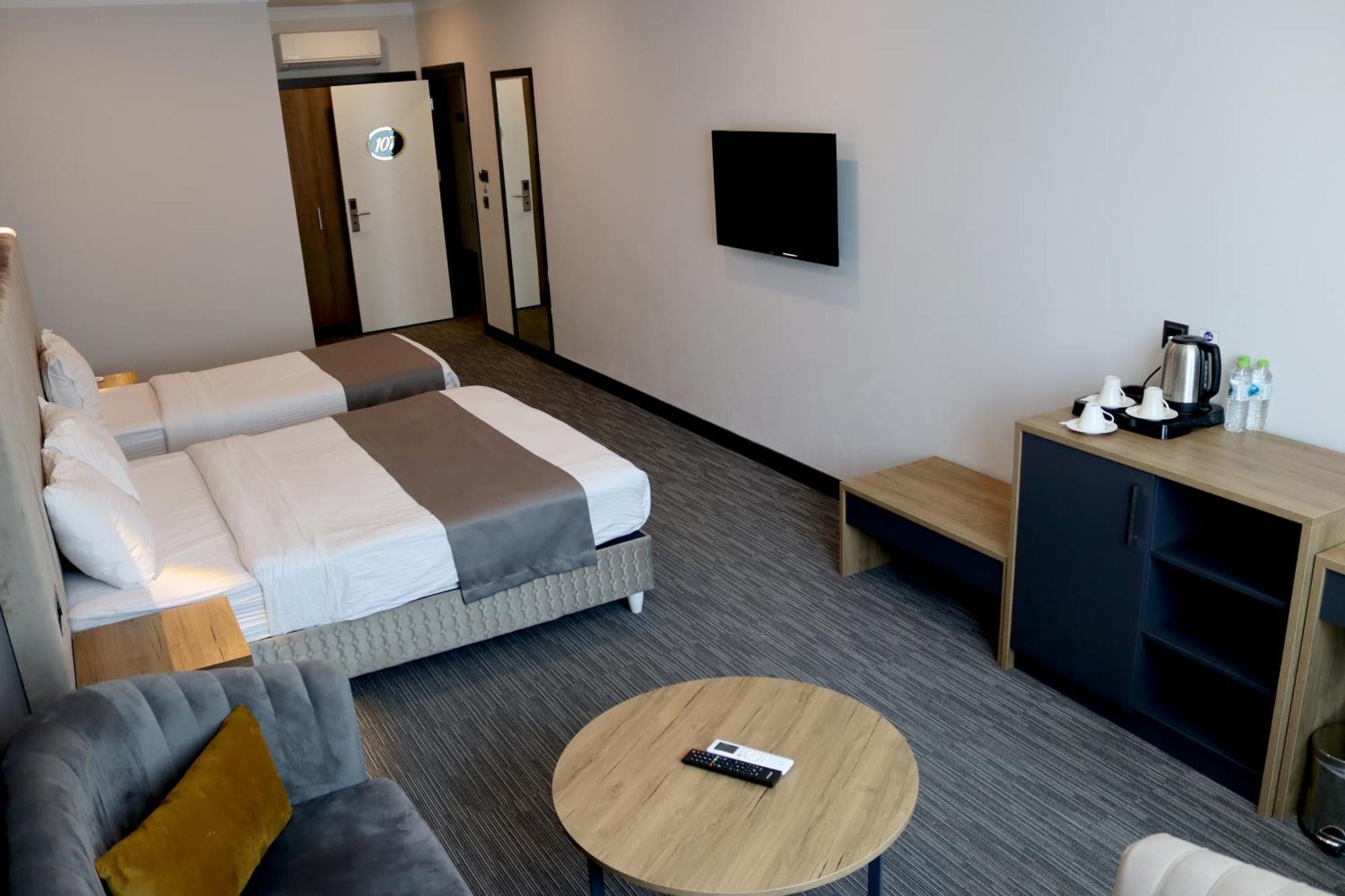 Home Plus Hotel Κωνσταντινούπολη Εξωτερικό φωτογραφία