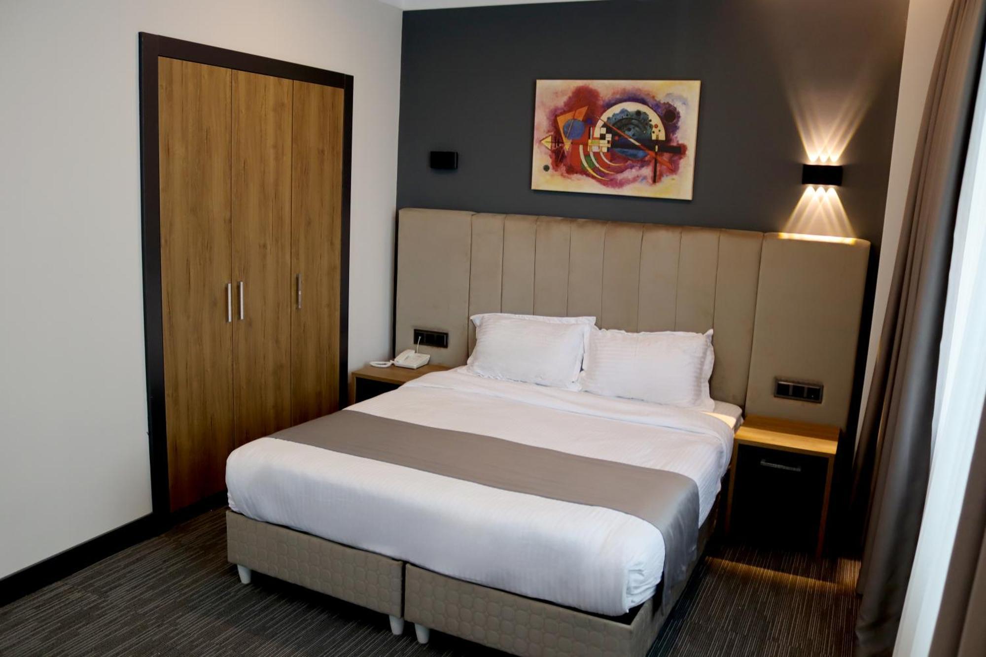 Home Plus Hotel Κωνσταντινούπολη Εξωτερικό φωτογραφία