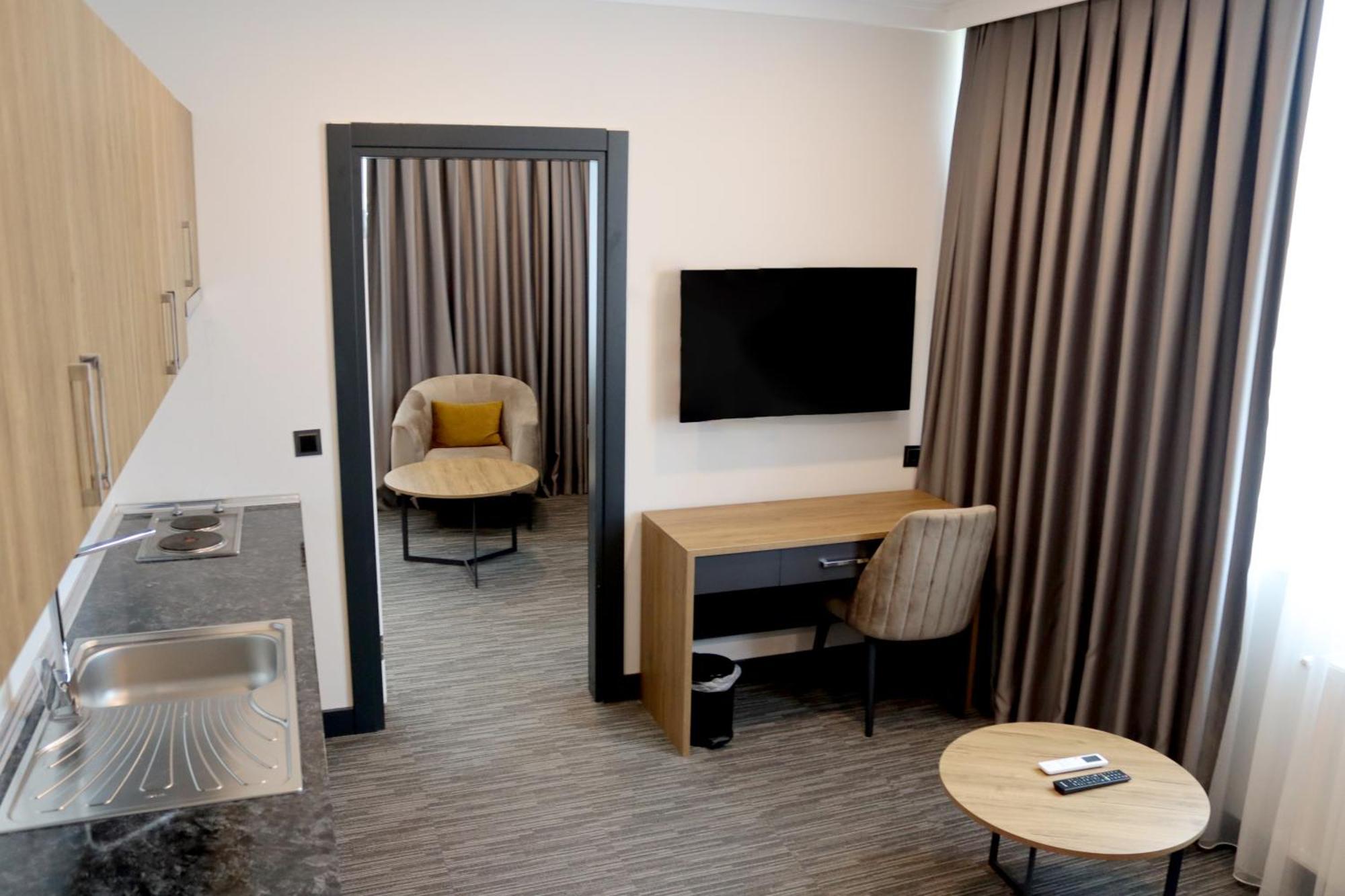 Home Plus Hotel Κωνσταντινούπολη Εξωτερικό φωτογραφία